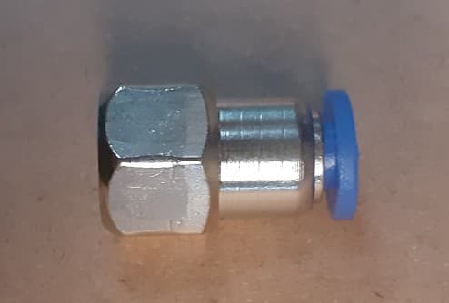 NİPEL 4 İÇ DİŞLİ1/8
