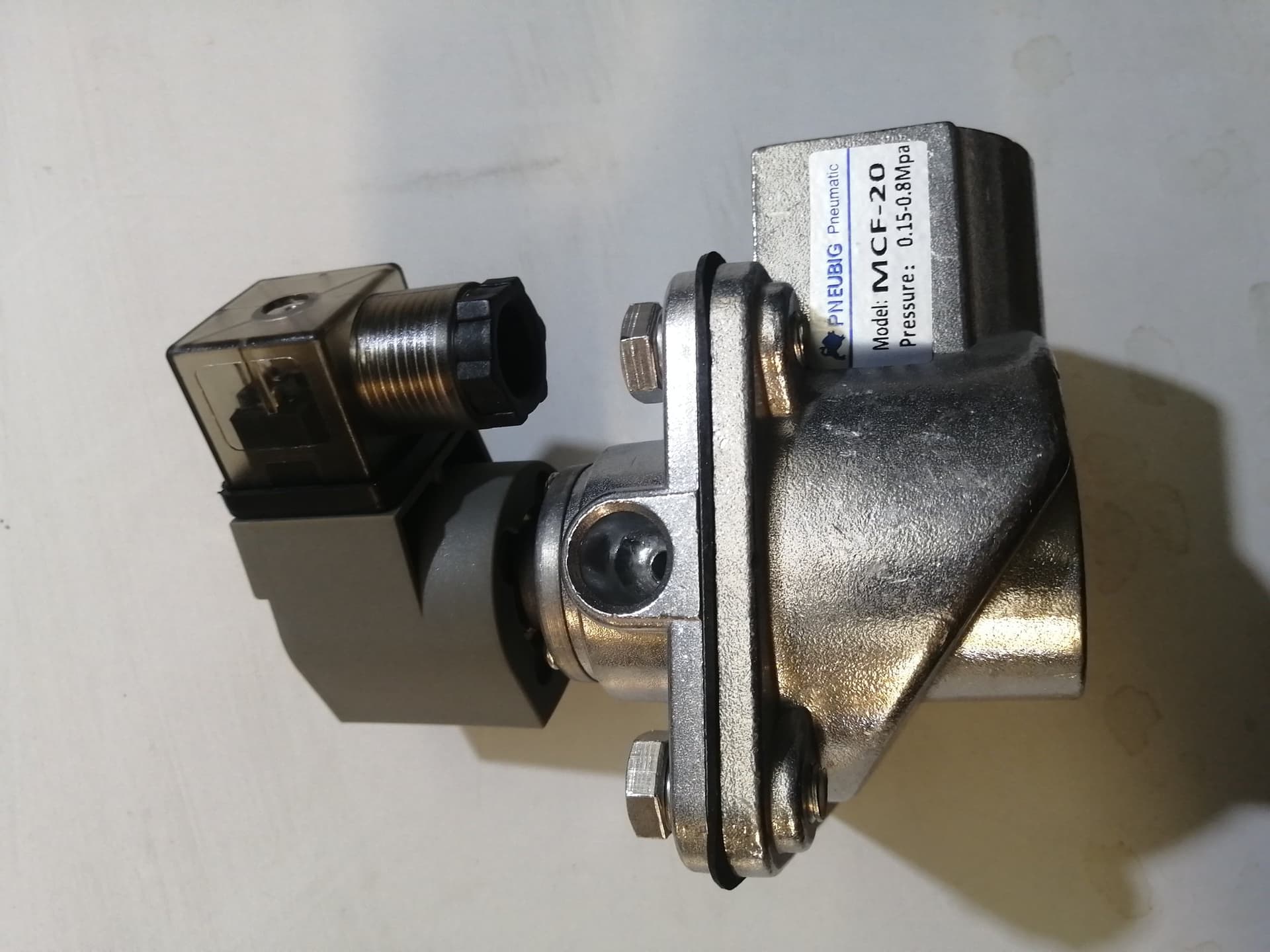 3/4 صمام النبض .24 V
