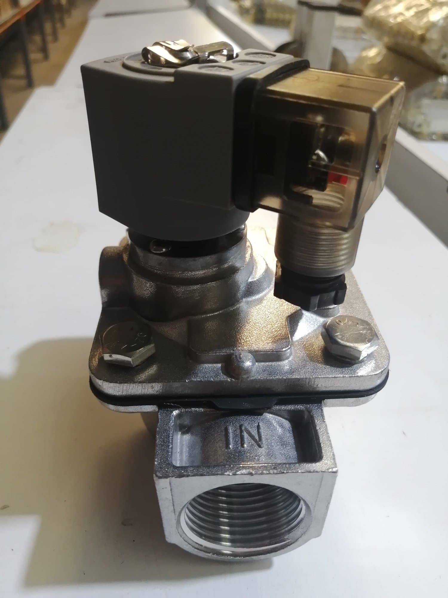 1 PATLAÇ VALF 220 VOLT