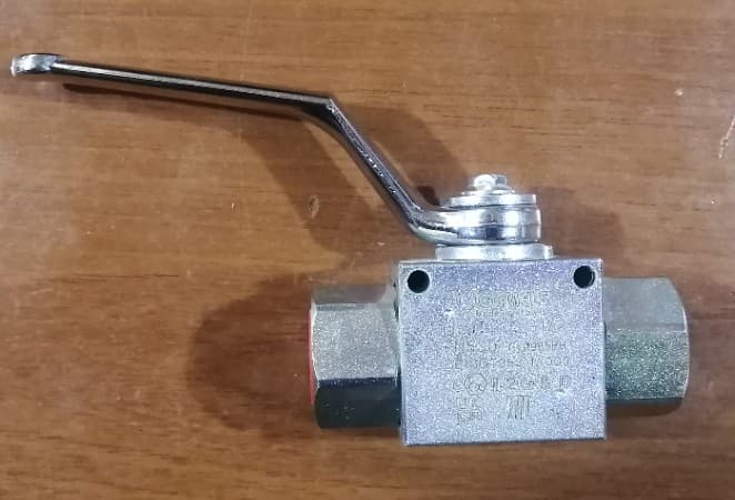 ONE WAY 1/2 BALL VALVE