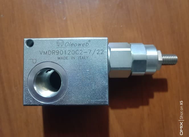 PRESSURE REGULATION VALVE