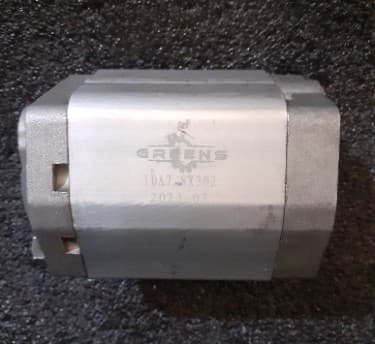 10A5,8X302 HİDROLİK DİŞLİ POMPA