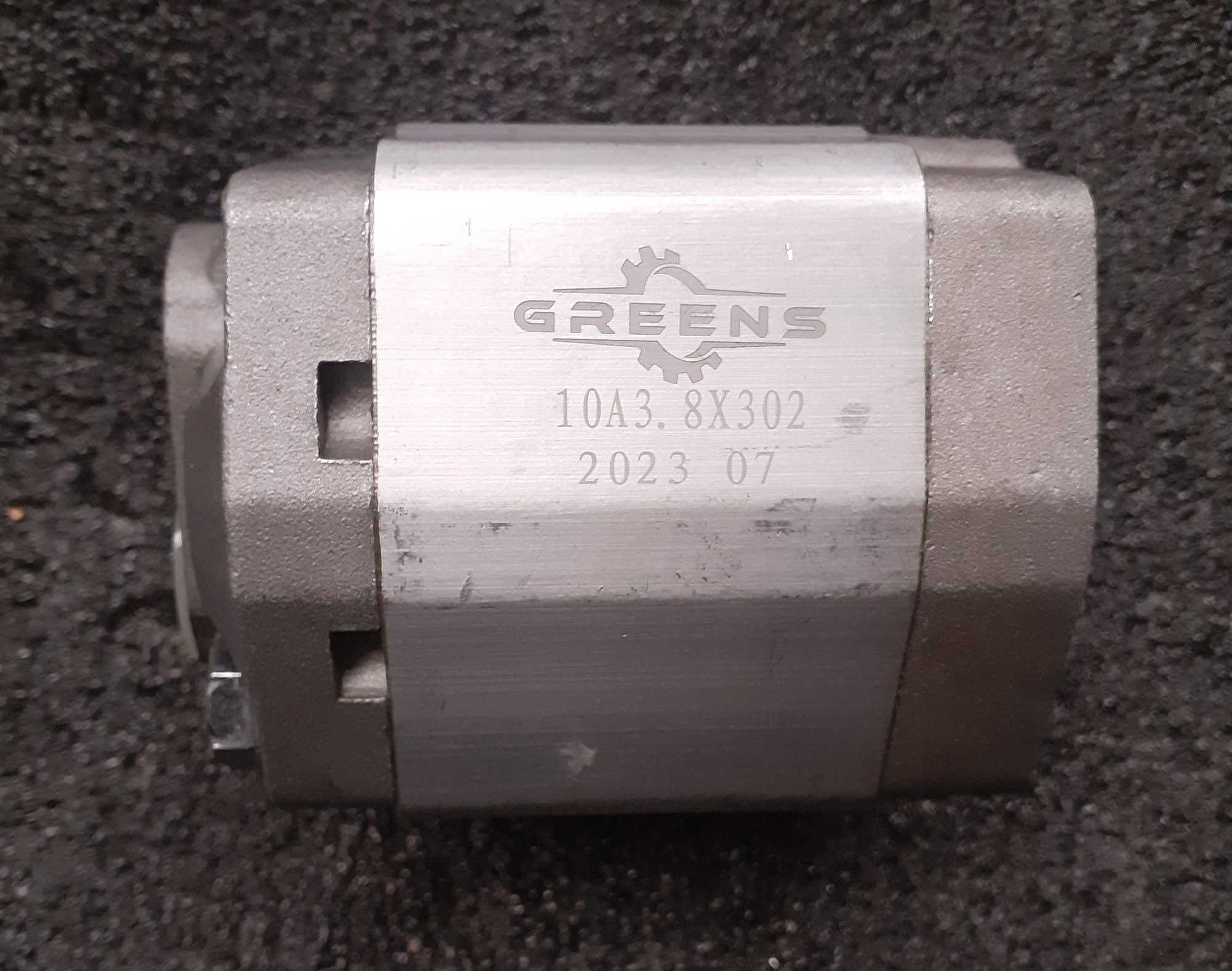10A3,8X302 HİDROLİK DİŞLİ POMPA